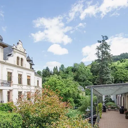 Daire Koenigsberg Weingut C A Haussmann Traben-Trarbach